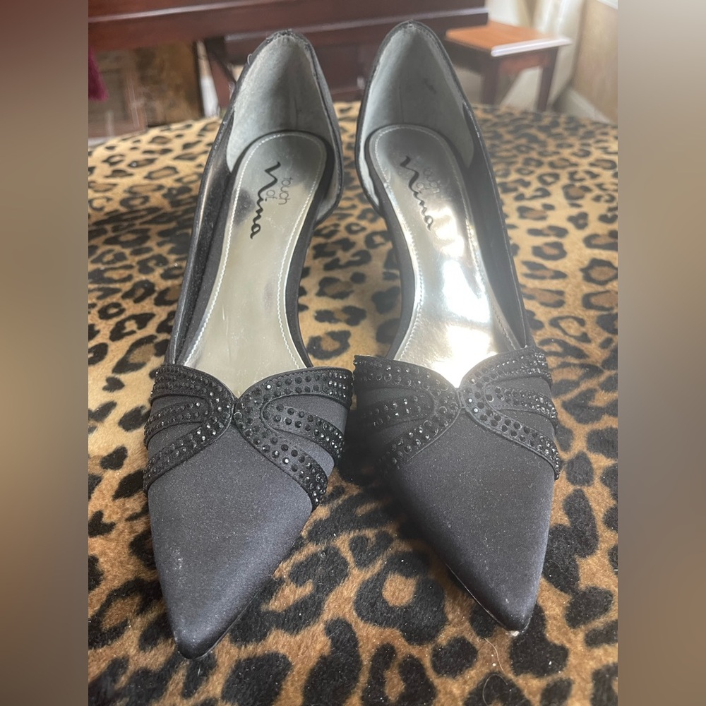 Touch of Nina Black Satin Rhinestone Heels – Size 9.5M